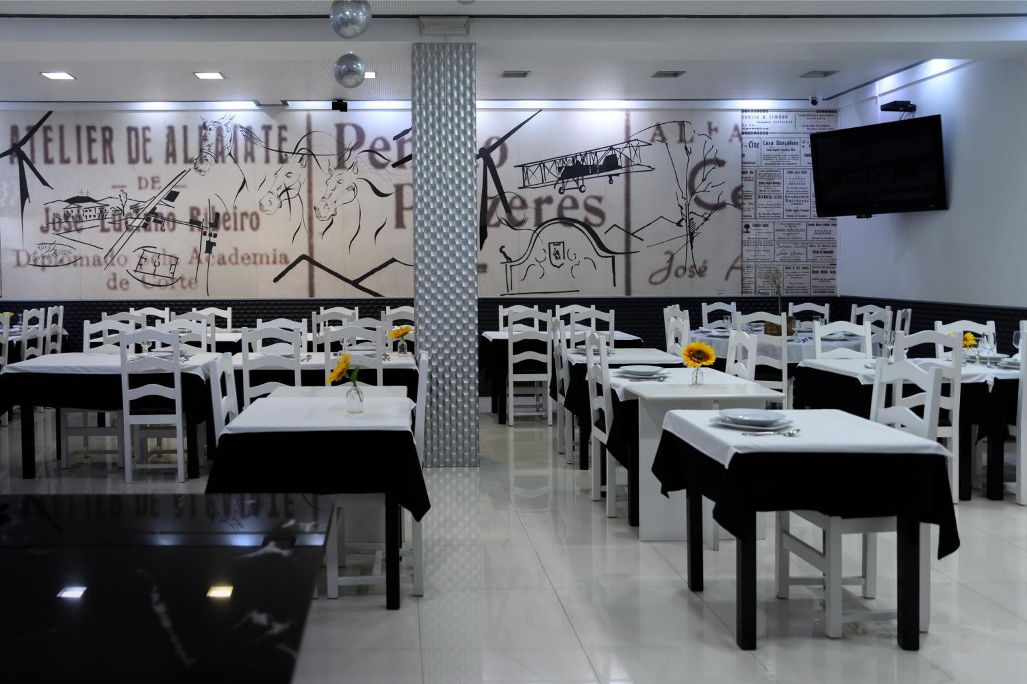 Hotel Alendouro Маседу-ди-Кавалейруш Экстерьер фото